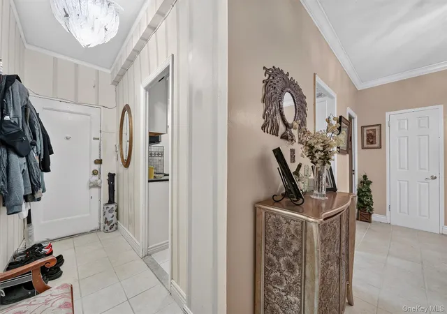 Photo 4 of House for sale at 280 Collins Ave #1A, Mount Vernon, NY 10552 | MLS# 1039817 | Listing updated on 2026-09-18