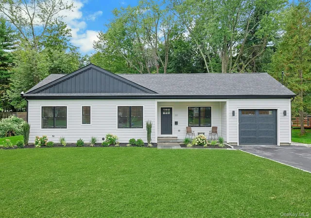 Photo 2 of Single family home for sale at 100 Hazelton Cir, Ossining, NY 10510 | MLS# 1040064 | Listing updated on 2026-09-17