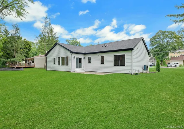 Photo 28 of Single family home for sale at 100 Hazelton Cir, Ossining, NY 10510 | MLS# 1040064 | Listing updated on 2026-10-20