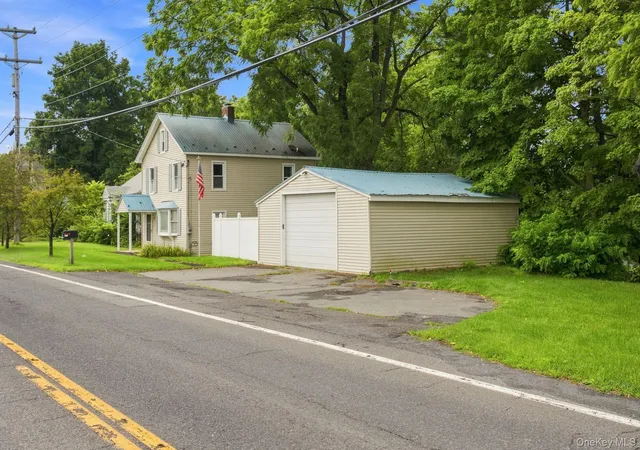 Photo 3 of Single family home for sale at 344 Broadway #9W, Esopus, NY 12487 | MLS# 1040145 | Listing updated on 2026-09-16