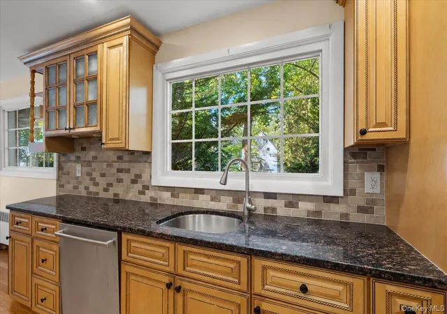 Photo 3 of Sale Pending at 254 Farrington Ave, Mount Pleasant, NY 10591 | MLS# 1040148 | Listing updated on 2026-09-18