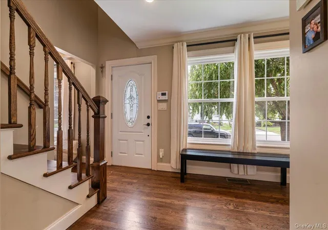 Photo 3 of Sale Pending at 23 Cambridge Ave, Oyster Bay, NY 11714 | MLS# 1040473 | Listing updated on 2026-09-16