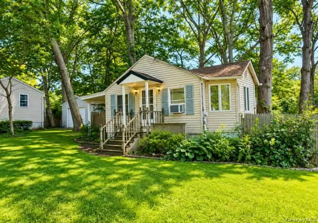 Photo 1 of Single family home for sale at 86 N Evergreen Dr, Brookhaven, NY 11784 | MLS# 1040537 | Listing updated on 2026-09-18