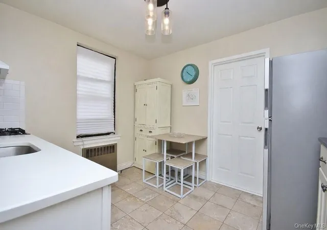 Photo 2 of Condo for sale at 95 Sedgewick Ave #4E, Yonkers, NY 10705 | MLS# 1040800 | Listing updated on 2026-09-18