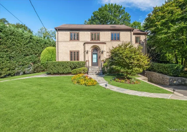 Photo 3 of Single family home for sale at 30 Seaview Ave, New Rochelle, NY 10801 | MLS# 1040803 | Listing updated on 2026-09-17