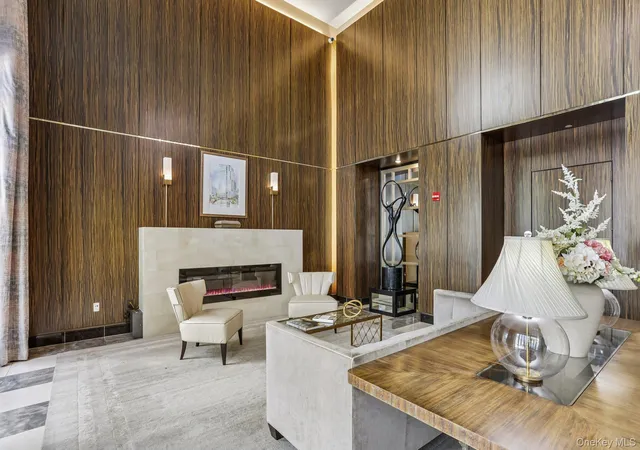 Photo 2 of Sale Pending at 10 City Pl #9C, White Plains, NY 10601 | MLS# 1041258 | Listing updated on 2026-10-03