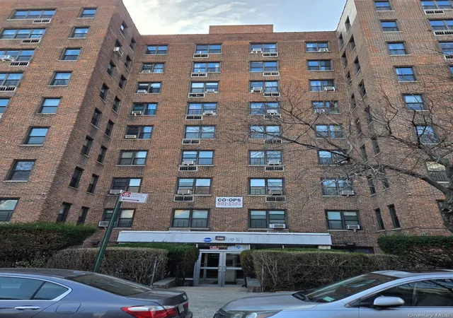 House for sale at 2835 Webb Ave #8B, New York, NY 10468 | MLS# 1042597 | Listing updated on 2026-09-18