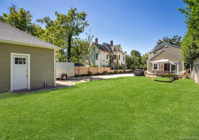 Listing Photo 5 - Condo for sale in building located at 430 1st St, Southold, NY 12180