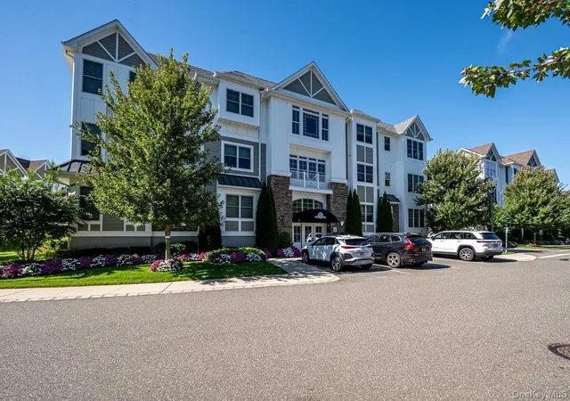 Photo 1 of Condo for sale at 30101 Spruce Pond Cir, Oyster Bay, NY 11803 | MLS# 1043738 | Listing updated on 2026-09-19