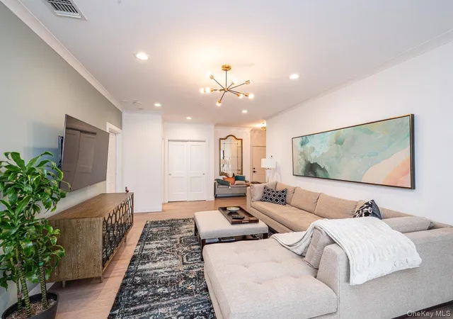 Photo 3 of Condo for sale at 30101 Spruce Pond Cir, Oyster Bay, NY 11803 | MLS# 1043738 | Listing updated on 2026-09-19