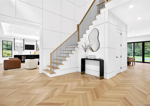Photo 2 of Mansion for sale at 63 Fruitledge Rd, Oyster Bay, NY 11545 | MLS# 1044684 | Listing updated on 2026-09-16