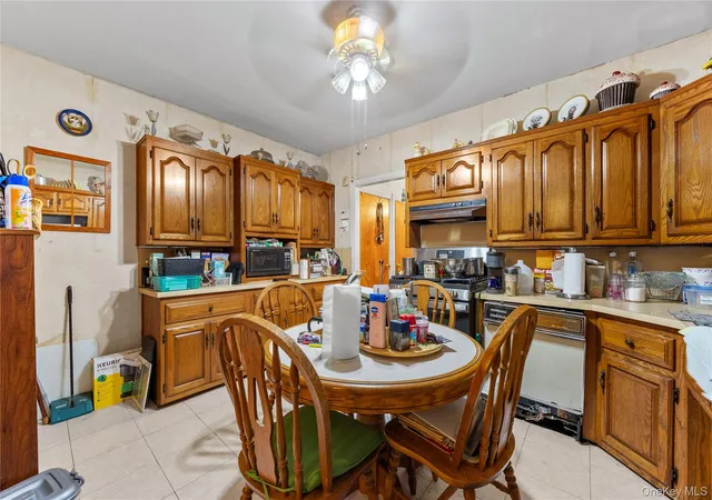 Photo 3 of House for sale at 8118 7th Avenue, New York, NY 11228 | MLS# 1046379 | Listing updated on 2026-09-16