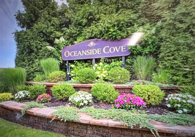 Photo 2 of Sale Pending at 100 Daly Blvd #1406, Hempstead, NY 11572 | MLS# 1046537 | Listing updated on 2026-09-17