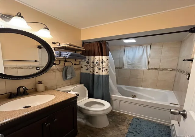 Photo 2 of Sale Pending at 235 Hicksville Rd #2B, Oyster Bay, NY 11714 | MLS# 1046586 | Listing updated on 2026-10-09