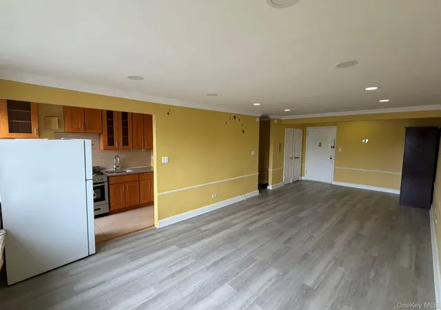 Photo 1 of Condo for sale at 83 45 Vietor Ave #5D, New York, NY 11373 | MLS# 1046710 | Listing updated on 2026-09-25