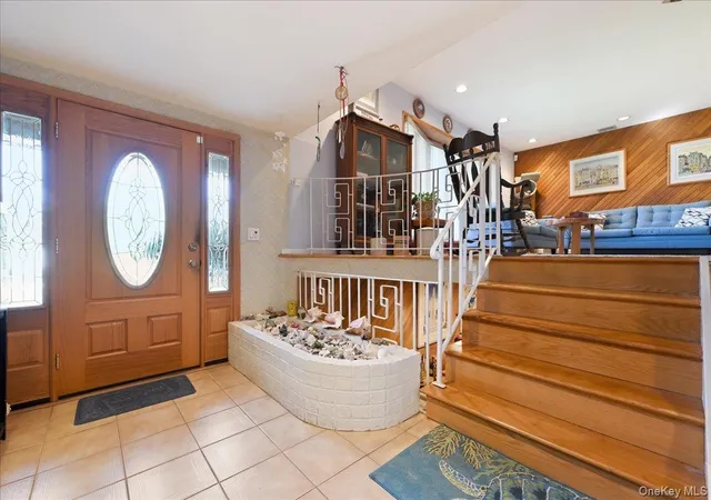 Photo 3 of Single family home for sale at 2484 Kayron Ln, Hempstead, NY 11710 | MLS# 1047028 | Listing updated on 2026-09-16