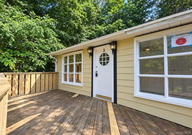 Photo 3 of Single family home for sale at 3 Valley Trl, Monroe, NY 10950 | MLS# 1047647 | Listing updated on 2026-09-09