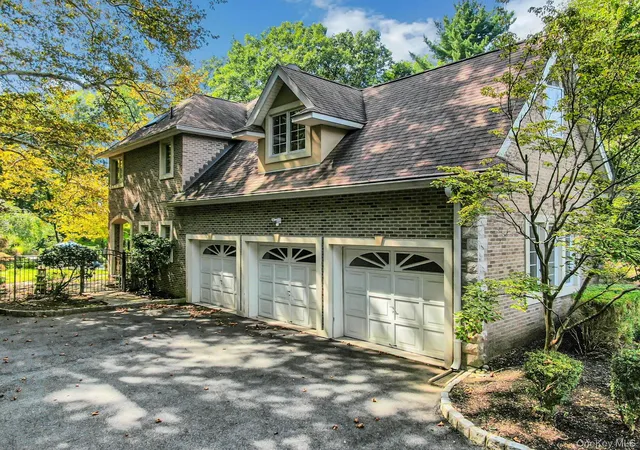 Photo 7 of Sale Pending at 35 Senator Levy Dr, Ramapo, NY 10901 | MLS# 1047819 | Listing updated on 2026-09-24