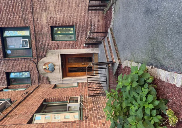 Photo 2 of Condo for sale at 1641 Metropolitan Ave #3H, New York, NY 10462 | MLS# 1047967 | Listing updated on 2026-09-09