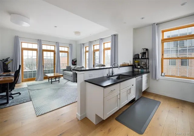 Photo 4 of Condo for sale at 249 Main St #312, Beacon, NY 12508 | MLS# 1048010 | Listing updated on 2026-09-21