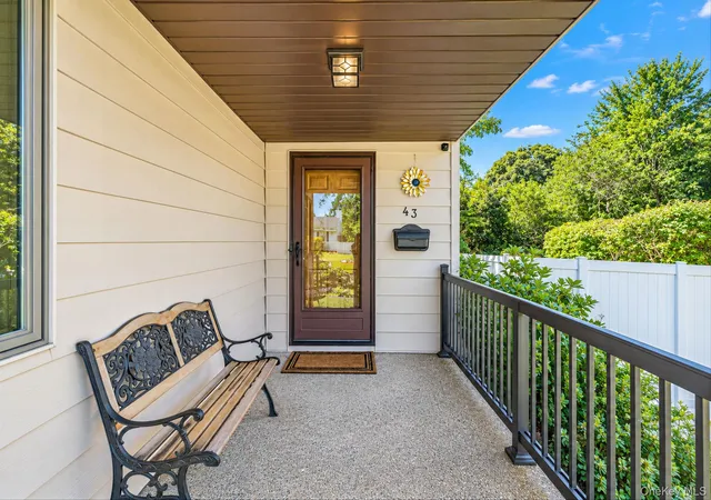 Photo 4 of Single family home for sale at 43 Jay Rd, Brookhaven, NY 11720 | MLS# 1049607 | Listing updated on 2026-09-17