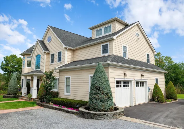 Photo 2 of Single family home for sale at 547 Shore Dr, Islip, NY 11769 | MLS# 1050358 | Listing updated on 2026-09-17