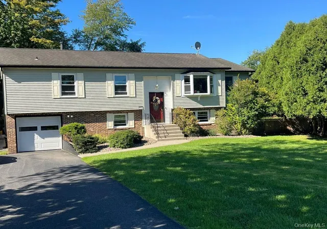 Photo 1 of Single family home for sale at 104 Ayers Ct, Montgomery, NY 12549 | MLS# 1050379 | Listing updated on 2026-10-02