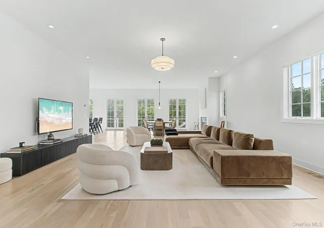 Photo 3 of Single family home for sale at 8 Jasmine Ln, Rye Town, NY 10573 | MLS# 1050744 | Listing updated on 2026-09-16