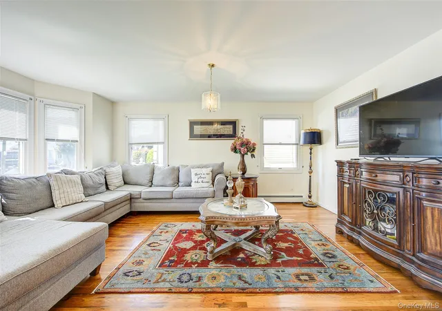 Photo 3 of Single family home for sale at 64 Cottage Pl, North Hempstead, NY 11501 | MLS# 1051270 | Listing updated on 2026-09-27