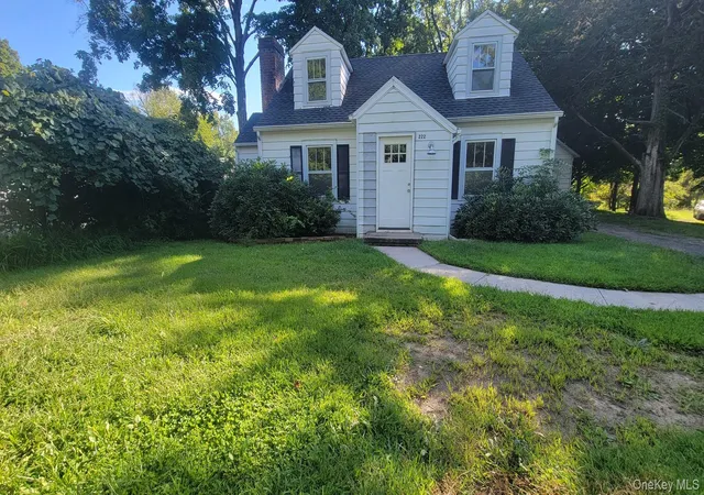 Photo 1 of Single family home for sale at 222 Zandhoek Rd, Hurley, NY 12443 | MLS# 1051413 | Listing updated on 2026-09-16