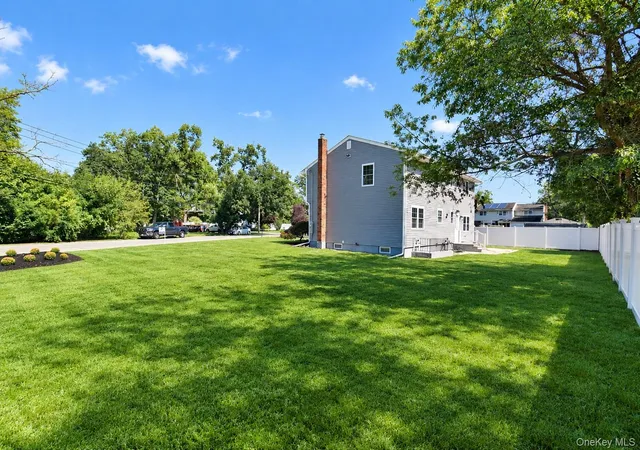 Photo 2 of Single family home for sale at 26 Tell Ave, Babylon, NY 11729 | MLS# 1051604 | Listing updated on 2026-09-18