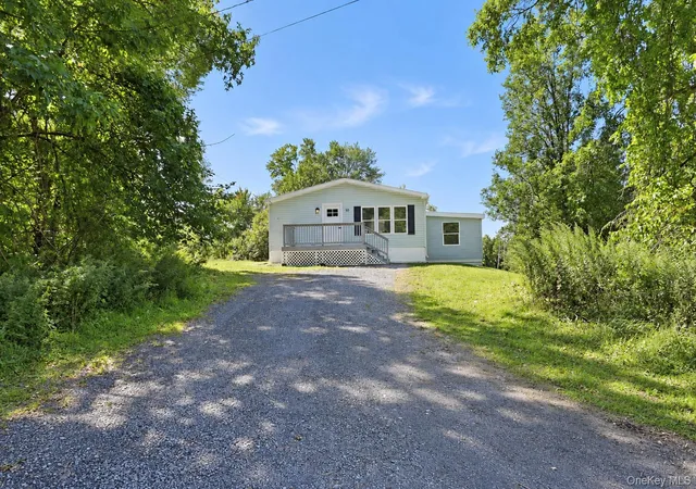 Single family home for sale at 10 Spike Horn Rd, Saugerties, NY 12477 | MLS# 1051630