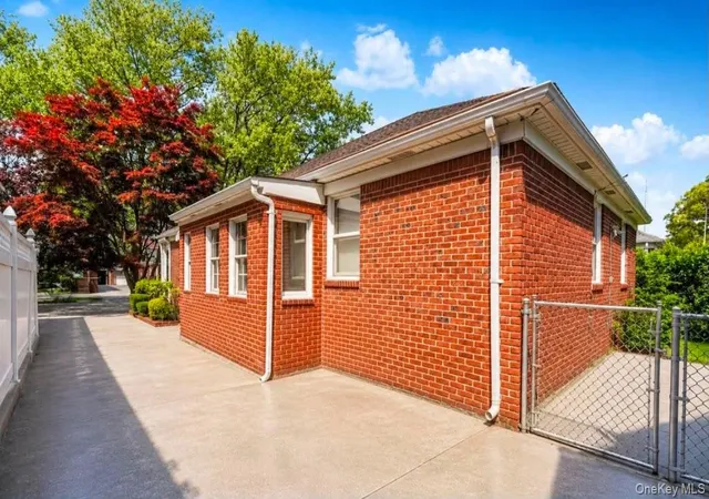 Photo 4 of Single family home for sale at 80-07 215th Street, New York, NY 11427 | MLS# 1051731 | Listing updated on 2026-09-18