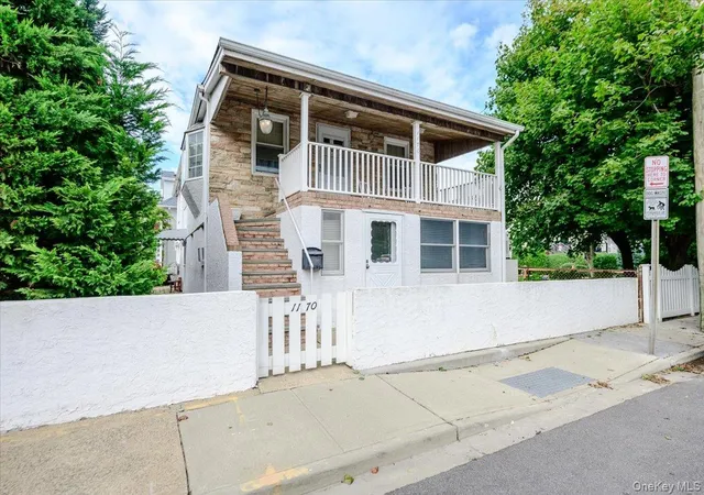 Photo 1 of Multi family home for sale at 1170 Park St, Hempstead, NY 11561 | MLS# 1052269 | Listing updated on 2026-09-18