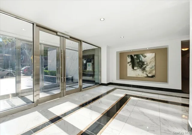 Listing Photo 4 - Condo for sale in building located at 66-15 Thornton Pl, New York, NY 11374 - Unit #4G