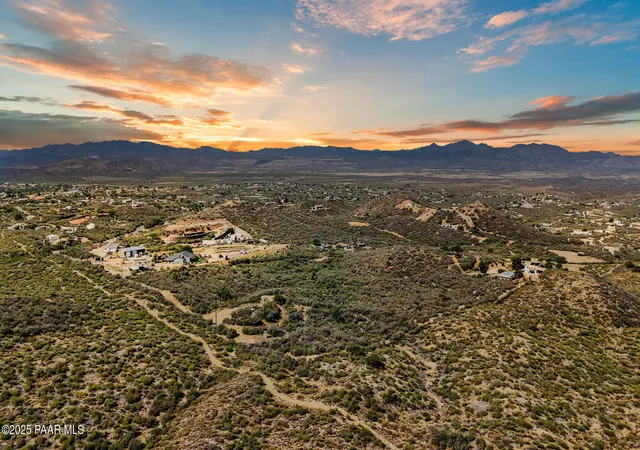 Photo 1 of Land for sale at 7025 W Wexford Dr, Kirkland, AZ 86332 | MLS# 1075175 | Listing updated on 2026-10-09