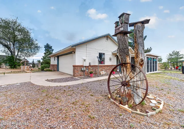 Photo 2 of Single family home for sale at 853 N Firesky Ln, Chino Valley, AZ 86323 | MLS# 1081034 | Listing updated on 2026-10-02