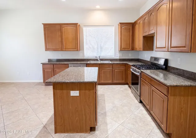 Photo 2 of Single family home for sale at 8023 N Sable Way, Prescott Valley, AZ 86315 | MLS# 1081443 | Listing updated on 2026-10-06