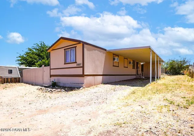 Photo 2 of Manufactured home for sale at 20827 E Cedar Dr, Mayer, AZ 86333 | MLS# 1082048 | Listing updated on 2026-09-17