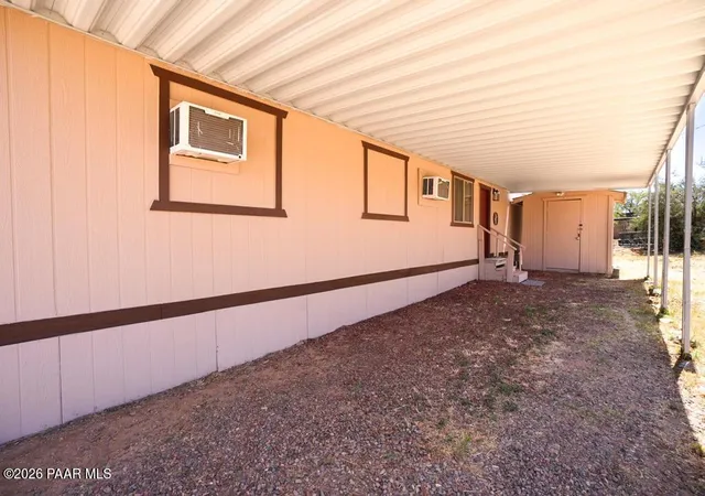Photo 3 of Manufactured home for sale at 20827 E Cedar Dr, Mayer, AZ 86333 | MLS# 1082048 | Listing updated on 2026-09-17