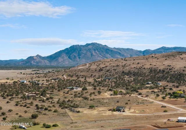 Photo 3 of Single family home for sale at 3600 W Meadow Lake Dr, Chino Valley, AZ 86323 | MLS# 1082475 | Listing updated on 2026-09-18