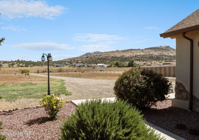 Photo 3 of Single family home for sale at 3600 W Meadow Lake Dr, Chino Valley, AZ 86323 | MLS# 1082475 | Listing updated on 2026-09-18