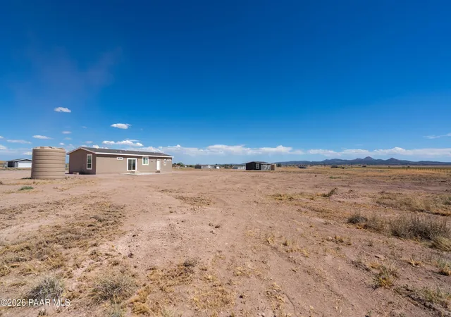 Photo 3 of Manufactured home for sale at 26936 N Chicory Way, Paulden, AZ 86334 | MLS# 1083366 | Listing updated on 2026-09-17