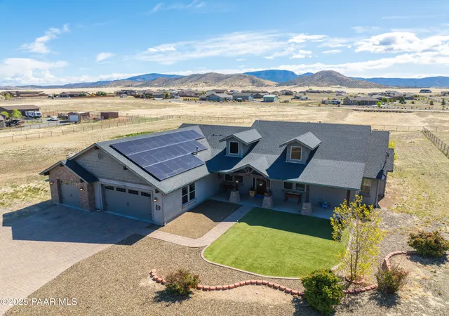 Photo 3 of Single family home for sale at 8675 N Buffalo Hl Ct, Prescott Valley, AZ 86315 | MLS# 1083389 | Listing updated on 2026-09-17