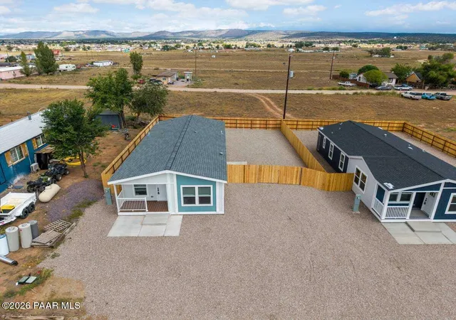 Photo 3 of Manufactured home for sale at 270 W Lake Louise Rd, Paulden, AZ 86334 | MLS# 1085164 | Listing updated on 2026-09-17