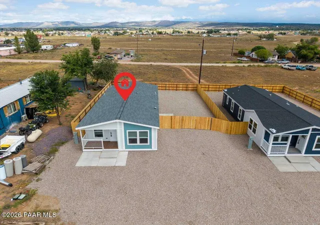 Photo 3 of Manufactured home for sale at 270 W Lake Louise Rd, Paulden, AZ 86334 | MLS# 1085164 | Listing updated on 2026-09-17