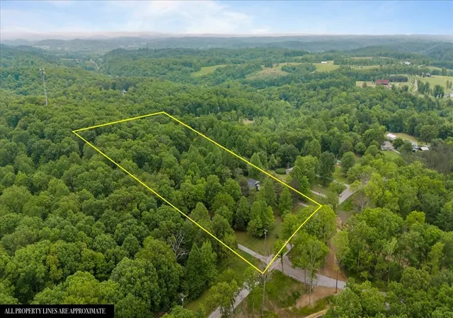 Photo 1 of Manufactured home for sale at 5610 Hargrove Rd, Franklin, TN 37064 | MLS# 2883210 | Listing updated on 2026-09-17