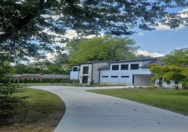 Photo 1 of Single family home for sale at 2025 Nelson Ln, Murfreesboro, TN 37129 | MLS# 2946268 | Listing updated on 2026-10-02