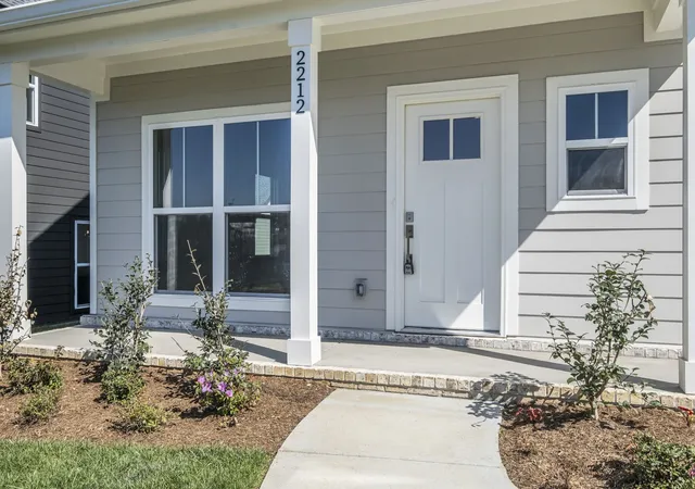 Photo 3 of Single family home for sale at 2212 Chadwell Station Ln, Madison, TN 37115 | MLS# 2994878 | Listing updated on 2026-09-16