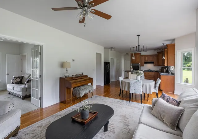 Photo 3 of Single family home for sale at 3121 Clouseton Ct, Franklin, TN 37064 | MLS# 3269857 | Listing updated on 2026-09-25